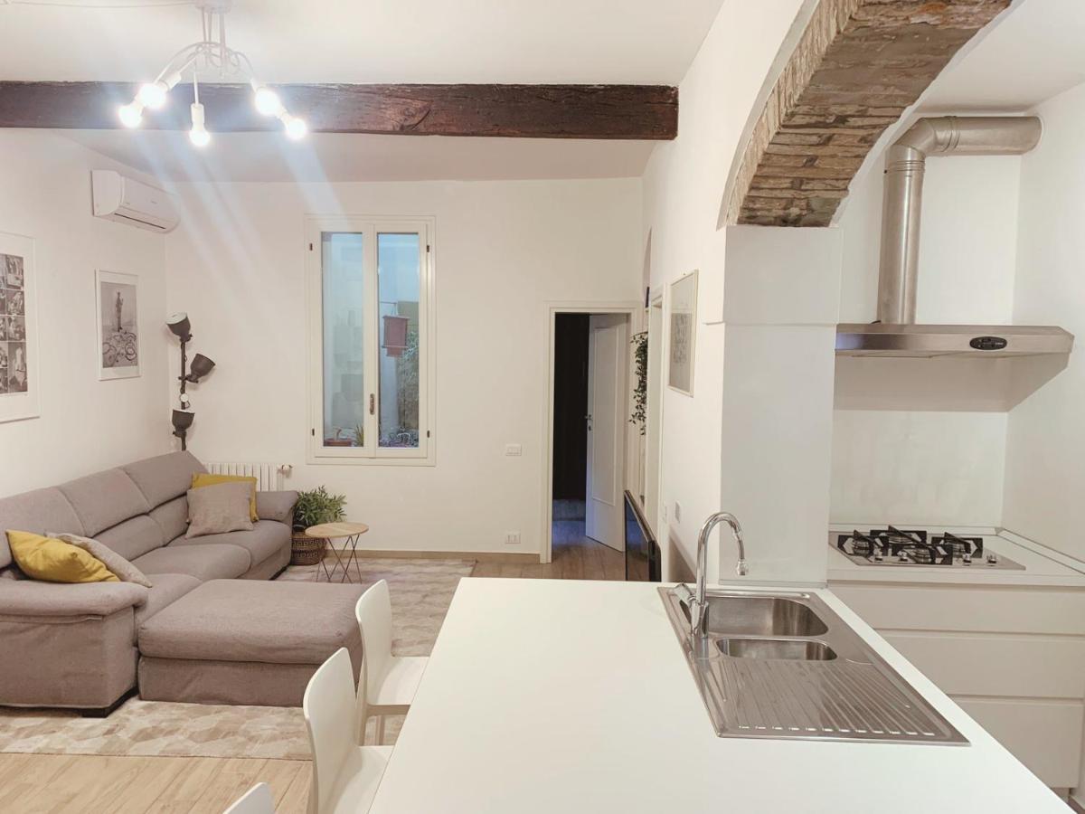 Premium Apartment In The City Center - Via Orfeo 12 Bologna Bagian luar foto